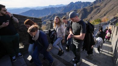 China reduces tax refund limit for foreign visitors in bid to attract more tourist revenue