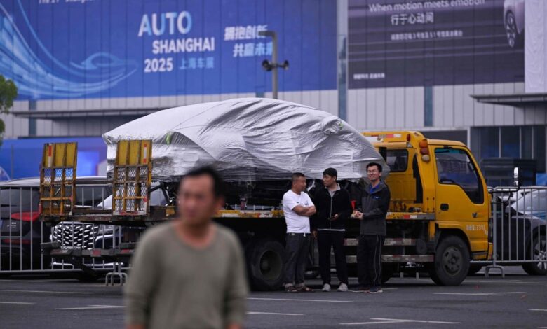 Chinese EV makers take spotlight as Tesla skips Shanghai Auto Show for third time