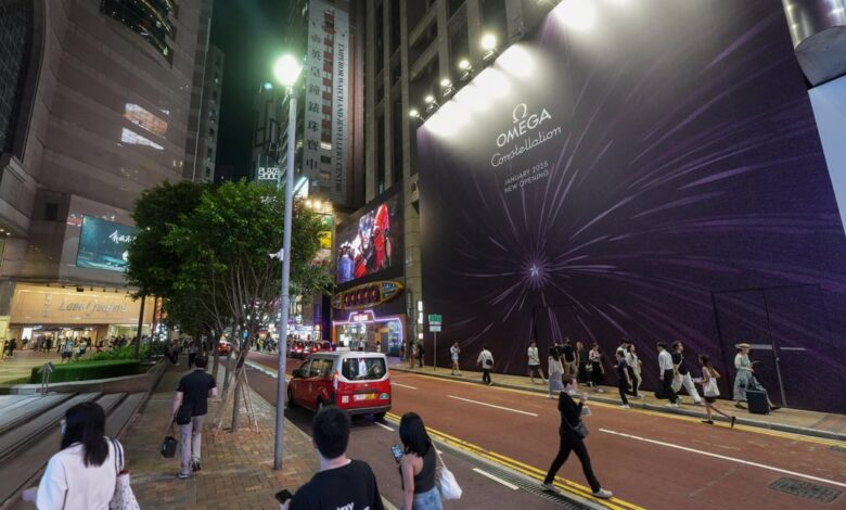 Retail space along Russell Street in Causeway Bay once commanded the highest rates among global shopping strips. Photo: Sun Yeung