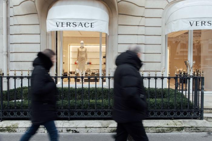 Prada Strikes $1.4 Billion Deal for Versace - WSJ