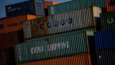 China says it is looking at American proposals to scale down tariff war