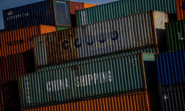 China says it is looking at American proposals to scale down tariff war