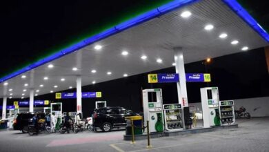 Consumers buy fuel at a petrol station. —APP/File