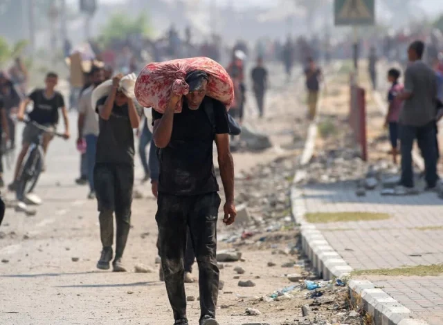27 Palestinians dead in Israeli strikes – World Pakistan