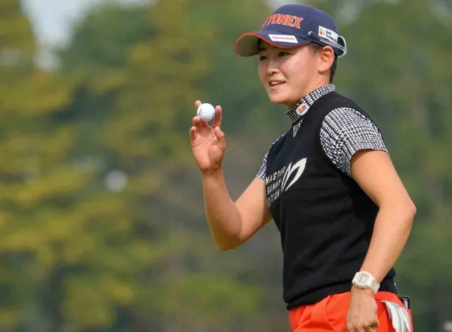 Japan’s Iwai grabs lead at LPGA Portland Classic – World Pakistan