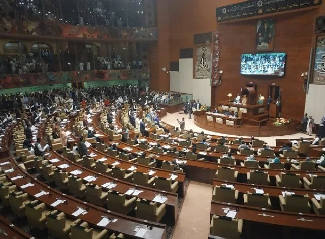 Sindh MPAs award themselves hefty pay, perks increase